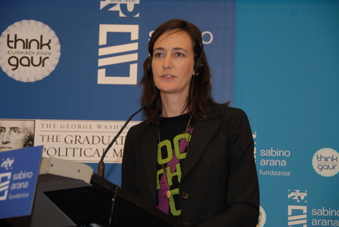 Foto: Intervenci�n de Heather Smith