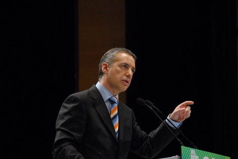 Foto: I�igo Urkullu en su intervenci�n habl� sobre las conclusiones del proyecto Think Gaur 