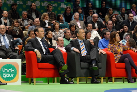Foto: I�igo Urkullu y el Lehendakari Ibarretxe han participado en el acto 